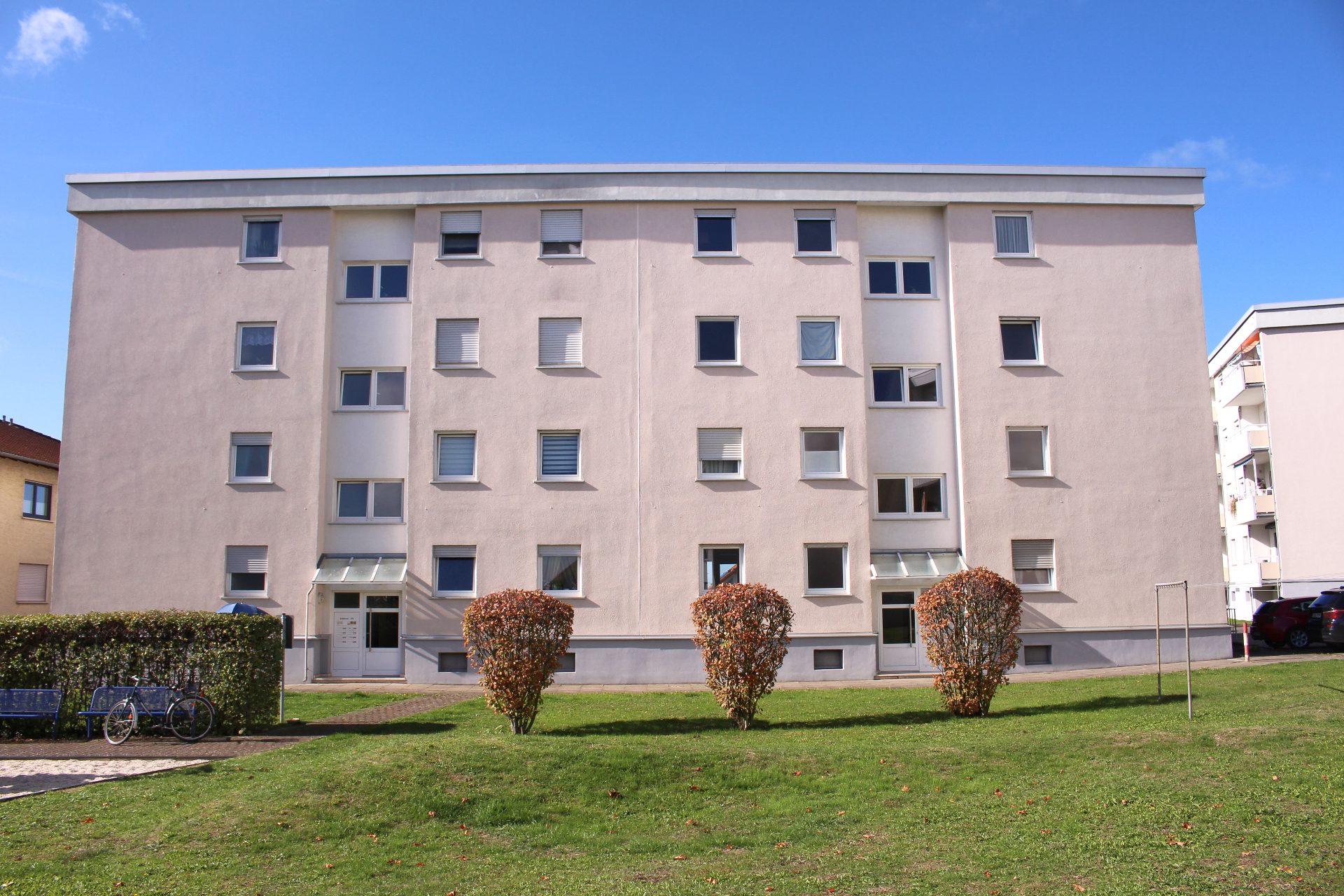 Gemütliche 2-Zimmer-Wohnung mit Balkon in Linden, Schillerstraße 37 A, 35440 Linden